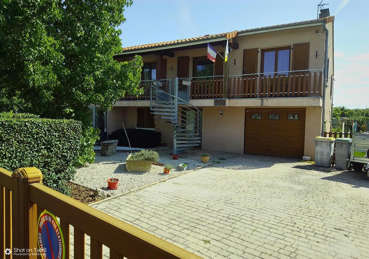 La Bouviere Apartment Aulnat Exterior photo
